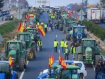 Фермеры заблокировали ключевые дороги Испании