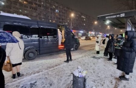 В Бишкеке снимут с линий 120 микроавтобусов