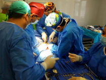 В Бишкеке провели первую бесплатную операцию по пересадке почки
