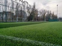В Кызыл-Кие построят два футбольных поля