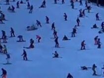 Пьяные лыжники заблокировали целый склон в Австрии