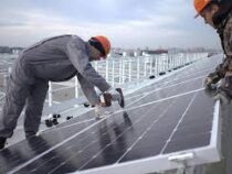 В Кыргызстане впервые запустили плавучую солнечную электростанцию