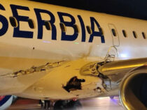 В Белграде самолет пробил большую дыру в фюзеляже во время взлета
