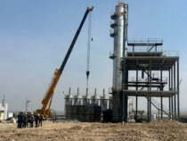 В Баткенской области строится завод по производству бензина