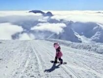 Пятилетняя сноубордистка из Татарстана покорила Эльбрус