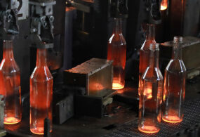 Майлуу-Сууйский ламповый завод планирует производить стеклянную тару