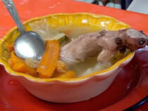 В мексиканском кафе подают гостям суп из крысы