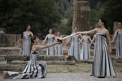 Огонь Олимпийских игр-2024 зажгли в Греции