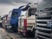 В Бишкеке с 1 июня запретят движение грузовиков в дневное время