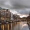 В Амстердаме запретили строительство новых отелей