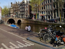 Власти Амстердама — против массового туризма