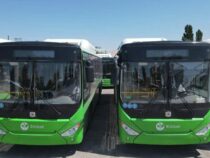 В Бишкек прибывает партия муниципальных автобусов