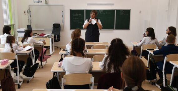 Мэрия Бишкека предлагает, чтобы уроки в школах начинались раньше 8 утра