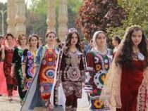 В Таджикистане официально запретили носить чуждую культуре народа одежду