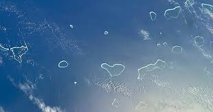 «Светящиеся» острова в Тихом и Индийском океанах сняли из космоса