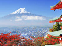 Власти Японии ввели плату за посещение горы Фудзияма